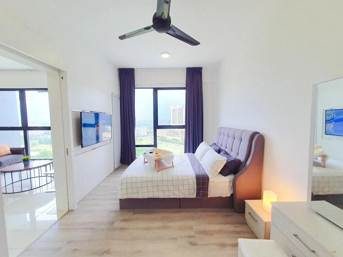 Southkey Mosaic Mid Valley ג'והור בהרו דירה